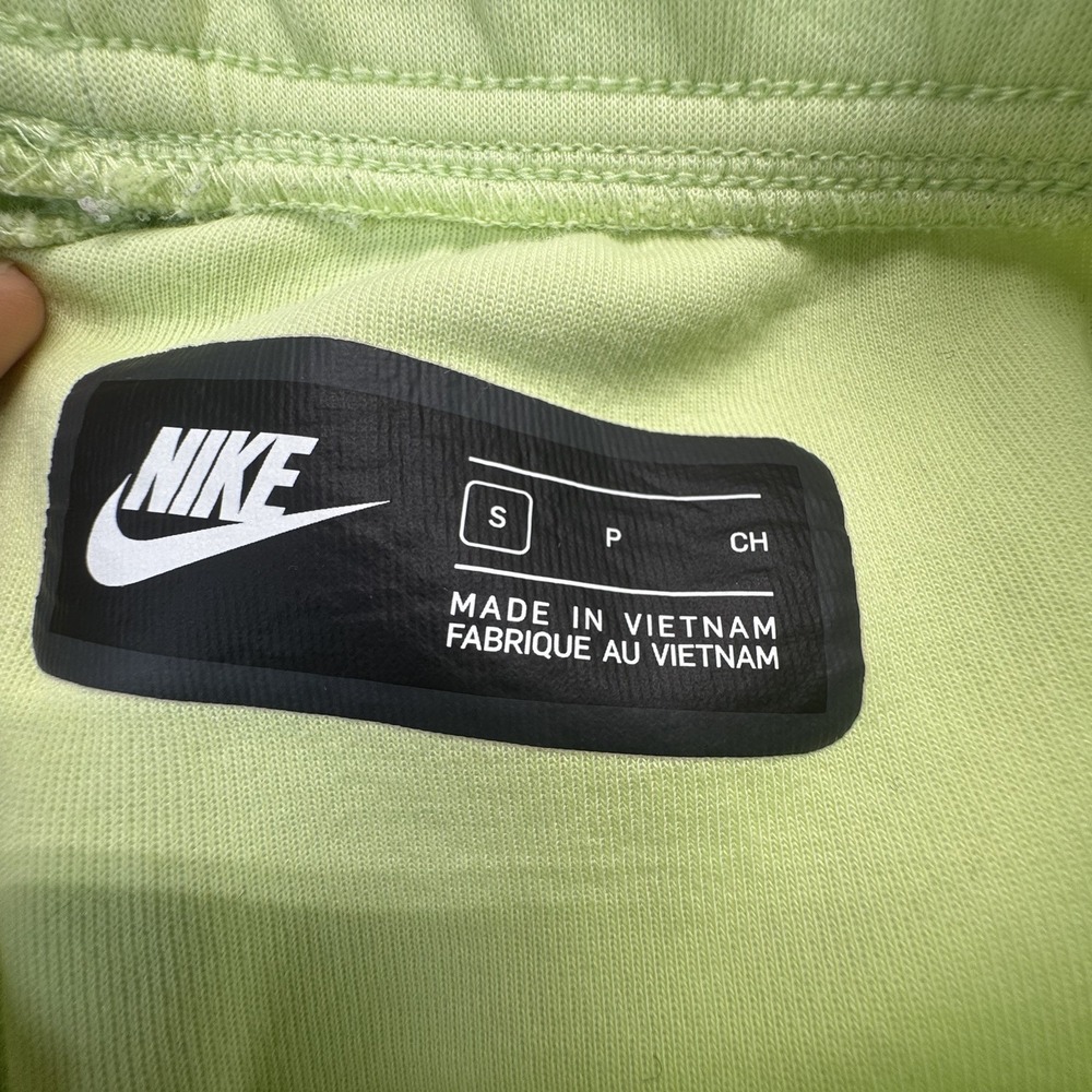 Nike Sportswear Club Fleece Shorts Men's S Volt Green Elastic Waist Athleisure